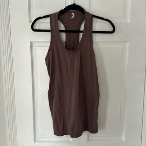 Athleta momentum tank medium